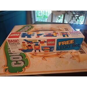 Vintage Lego Basic Building Set 1985 Crest Promo Toy Sets 1560 Sealed NIB